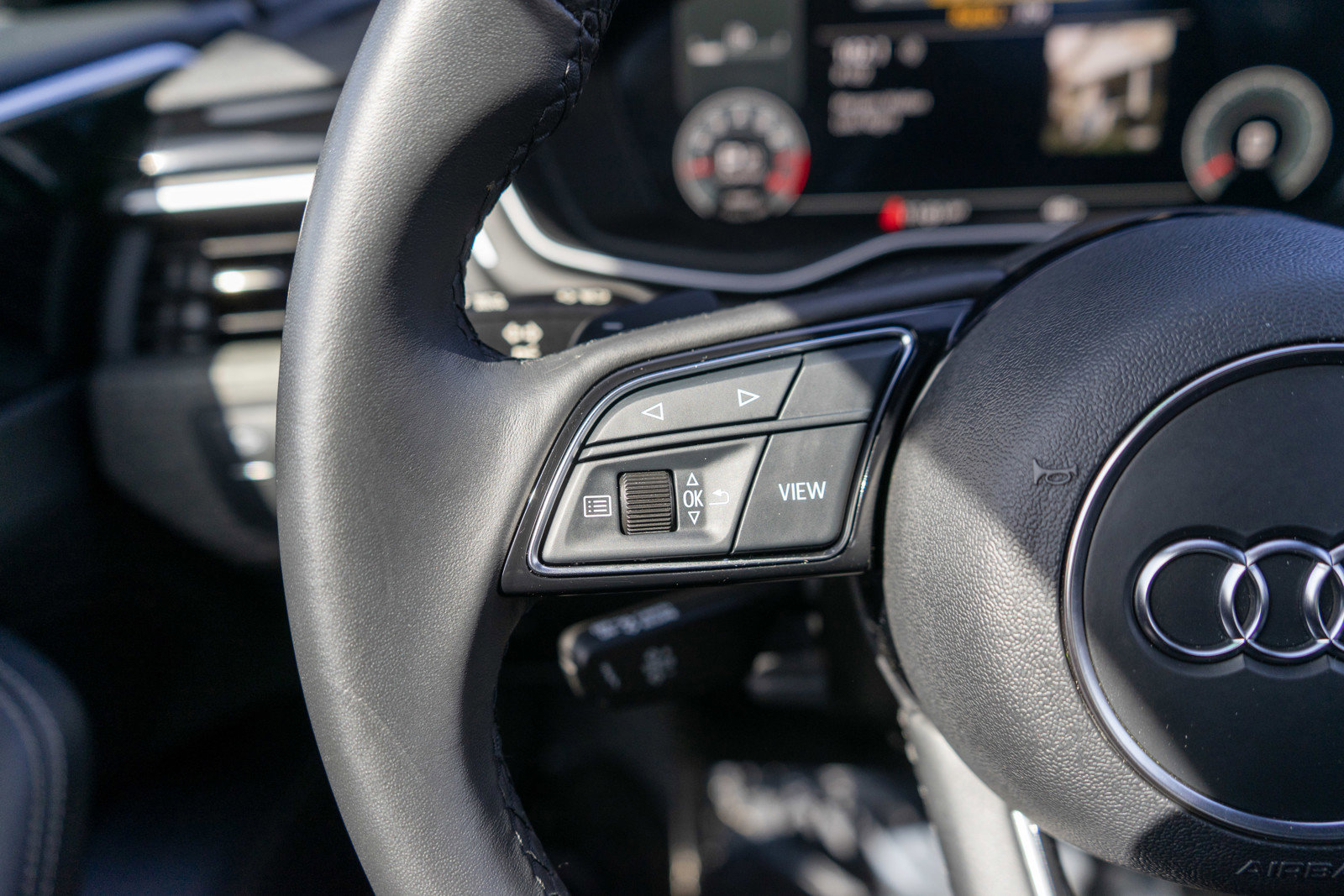 Used 2022 Audi A4 2.0T Premium Plus w/ Premium Plus Package AWD/4WD image 25