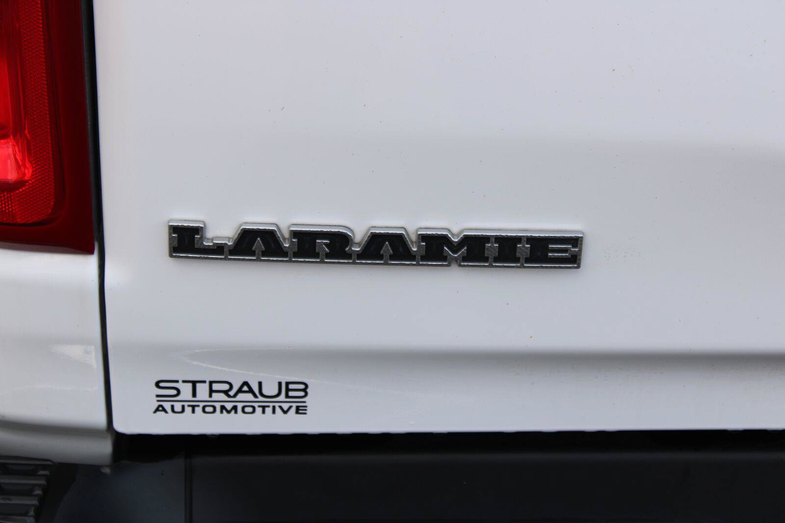 Used 2025 RAM 1500 Laramie AWD/4WD image 14