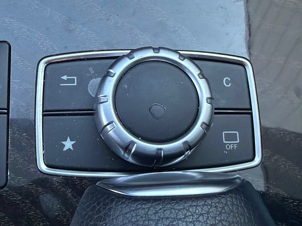 Used 2016 Mercedes-Benz E 350 4MATIC Sedan image 20