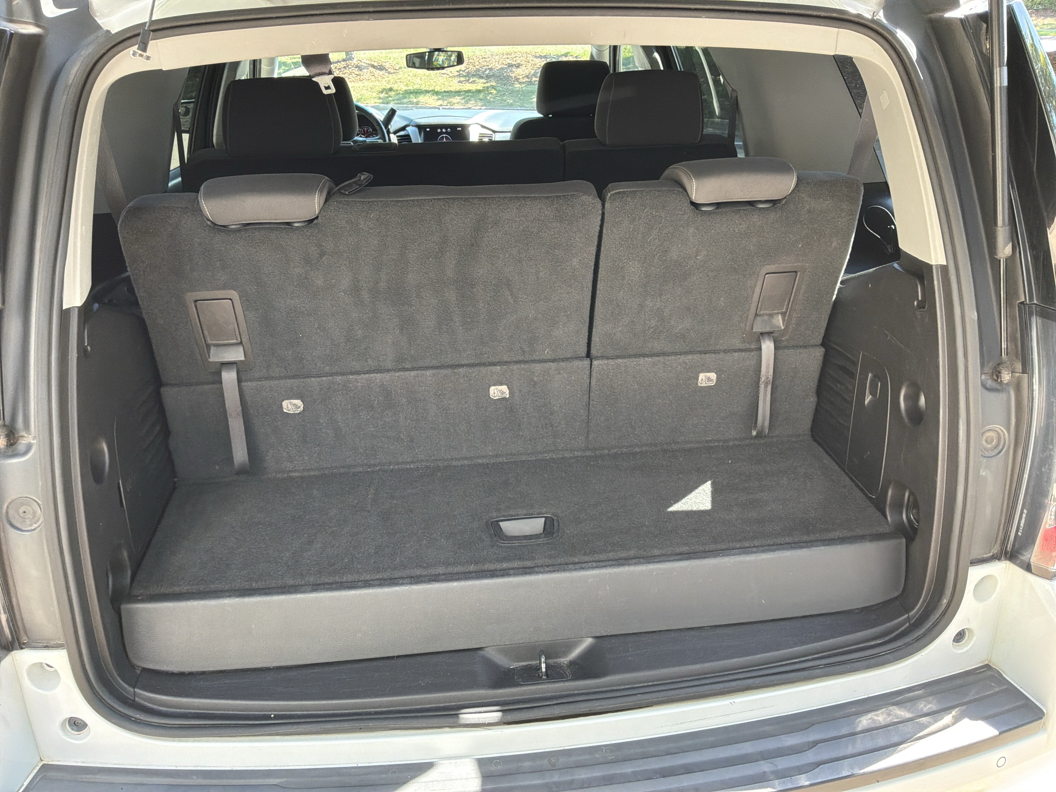 Used 2015 GMC Yukon SLE AWD/4WD image 32