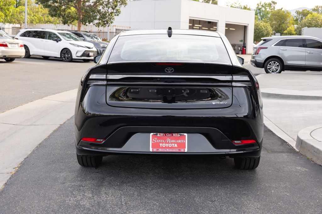 New 2026 Toyota Prius Plug-In Hybrid image 6
