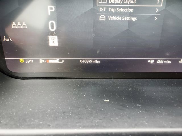 Used 2024 Land Rover Defender 110 S image 25