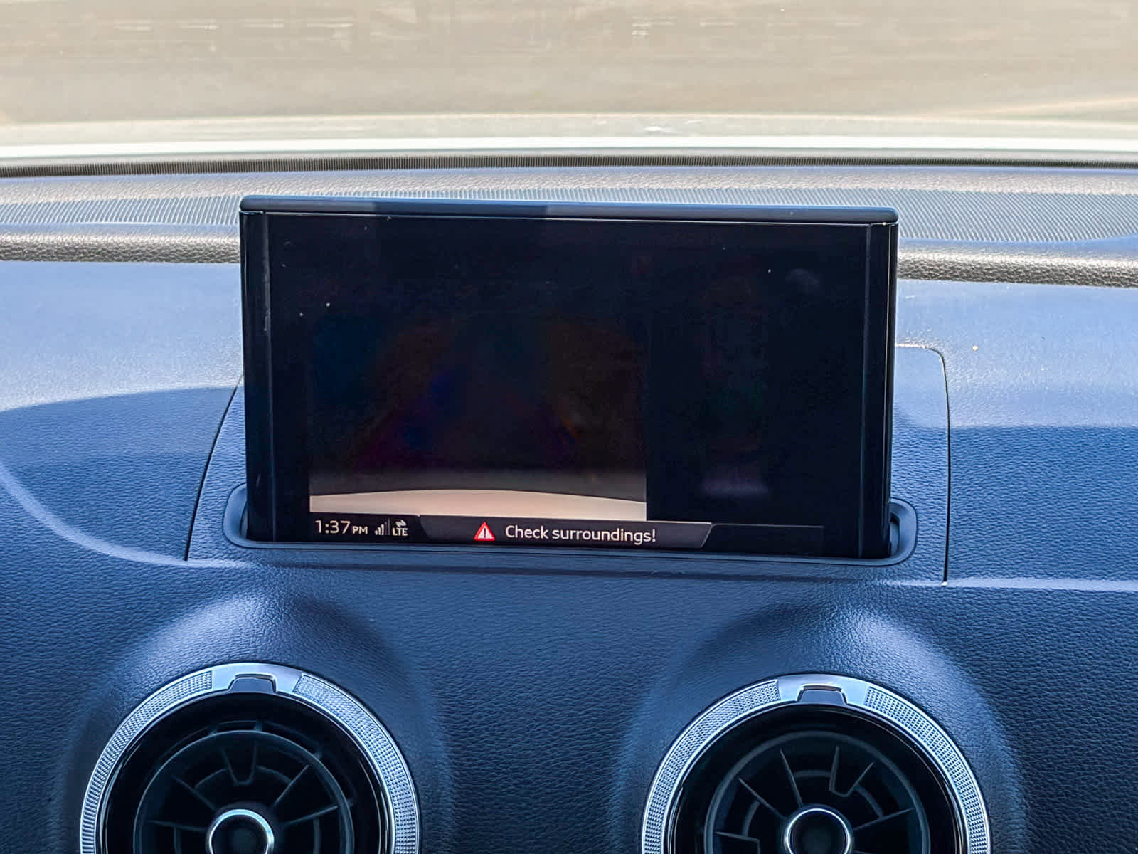 Used 2017 Audi A3 e-tron Premium Plus w/ Technology Package image 13