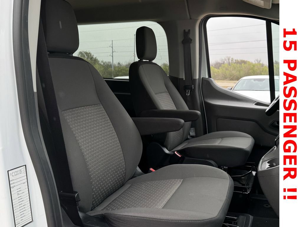 Used 2023 Ford Transit 350 XLT image 24