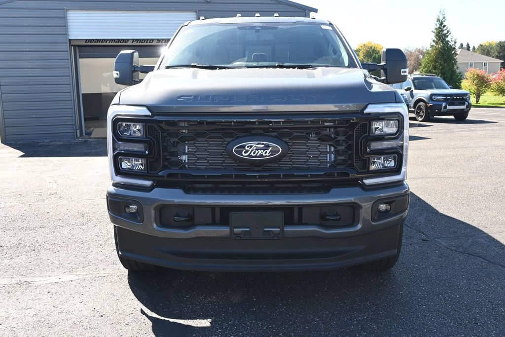 New 2027 Ford F250 XLT w/ XLT Premium Package AWD/4WD image 11