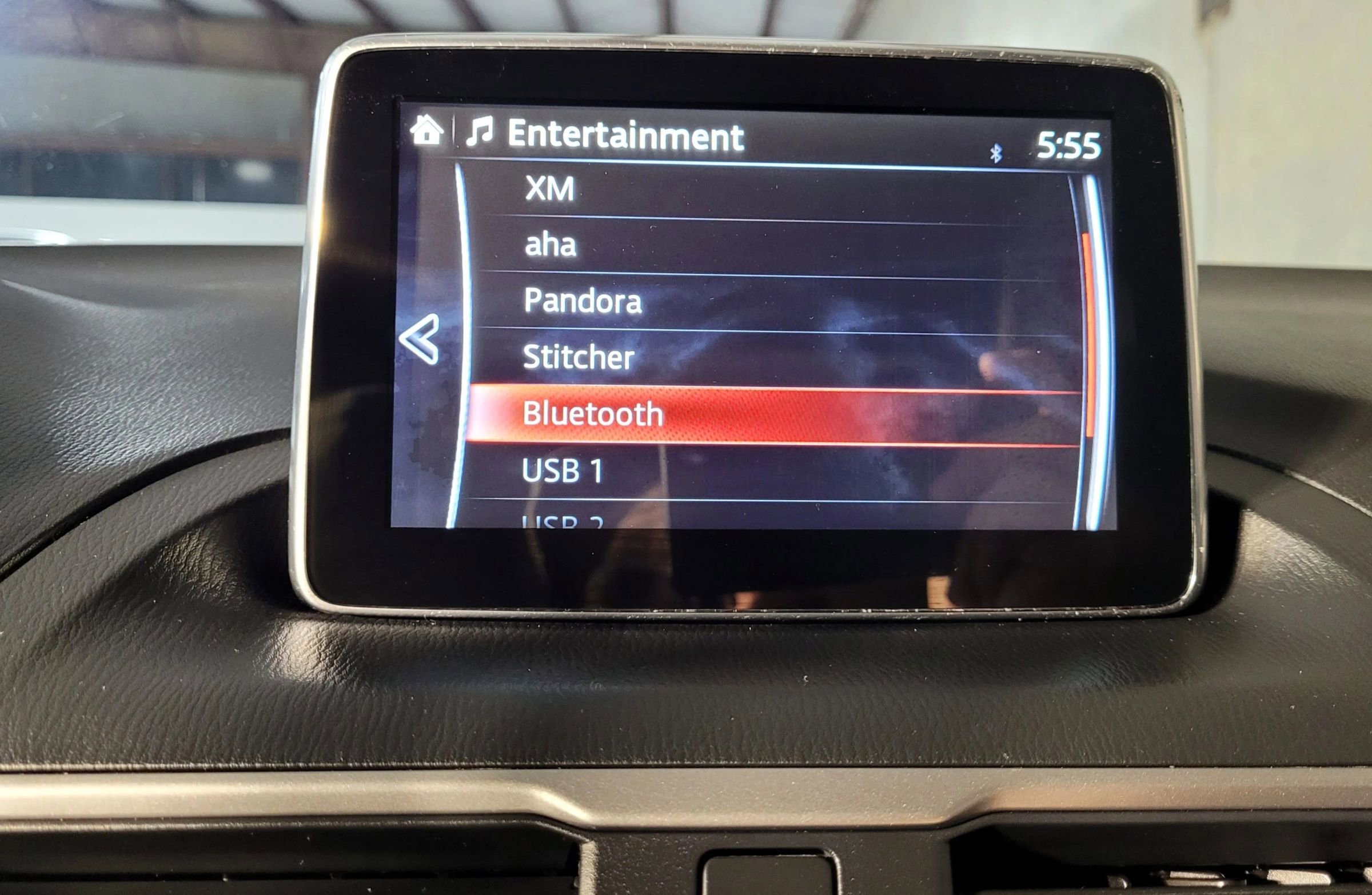 Used 2014 MAZDA MAZDA3 i Grand Touring image 33