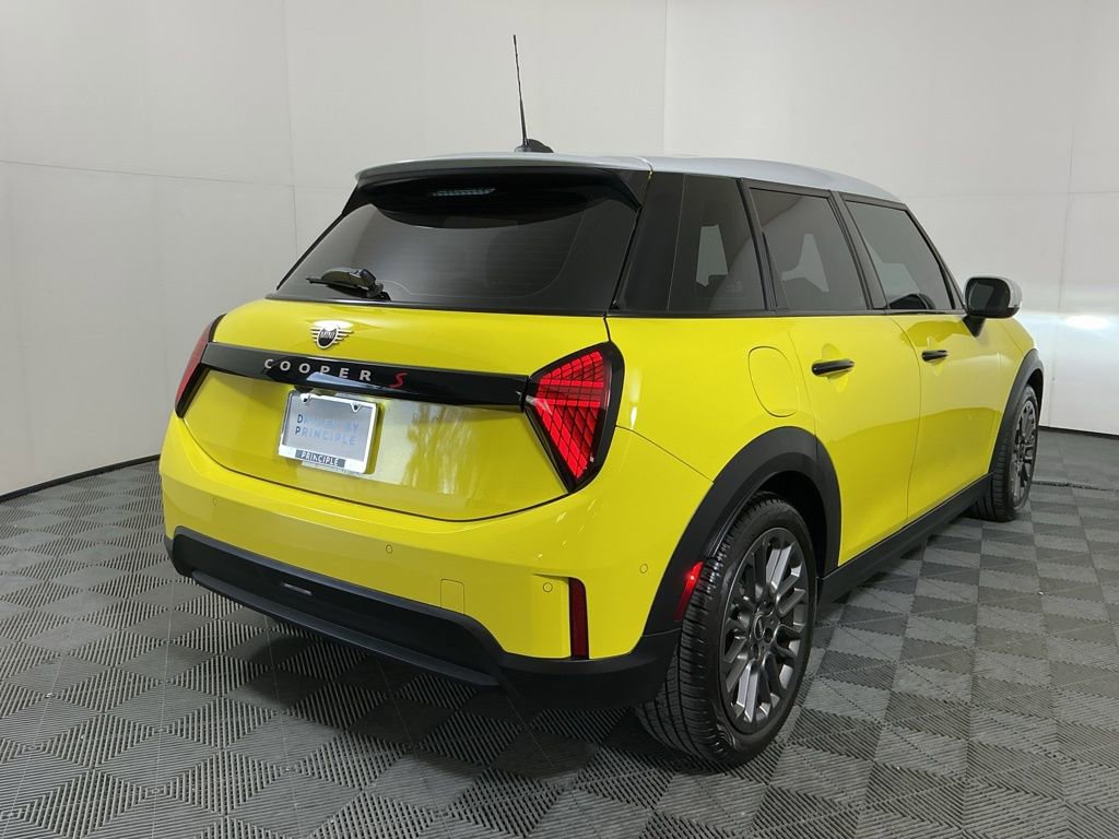 Certified 2025 MINI Cooper S FWD image 5