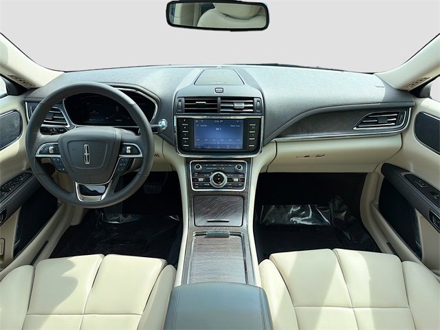 Used 2020 Lincoln Continental AWD image 15