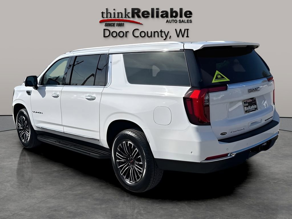 Used 2025 GMC Yukon XL Elevation w/ LPO, Elevation Black Package AWD/4WD image 3