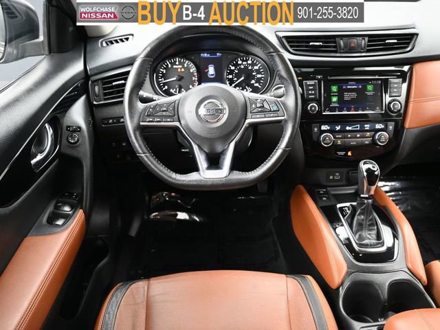 Used 2018 Nissan Rogue SL w/ Premium Package image 9