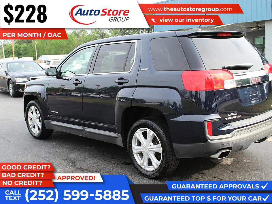 Used 2017 GMC Terrain SLE image 8