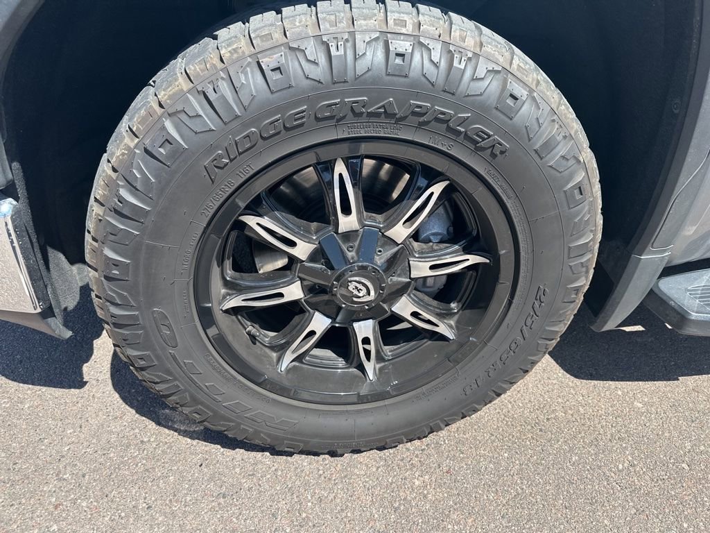 Used 2021 GMC Sierra 1500 SLE w/ X31 Off-Road Package image 2