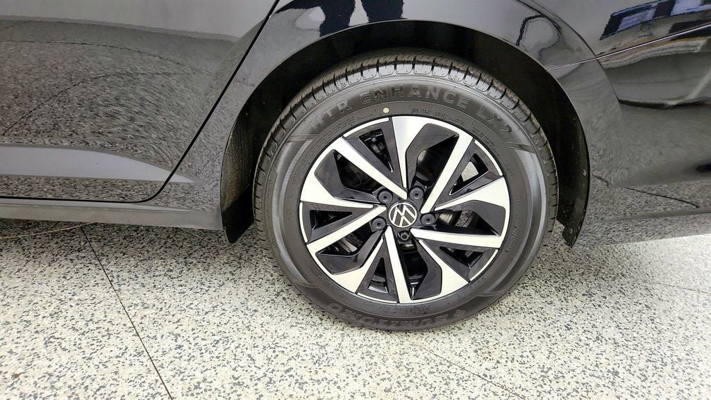 Used 2025 Volkswagen Jetta S FWD image 9
