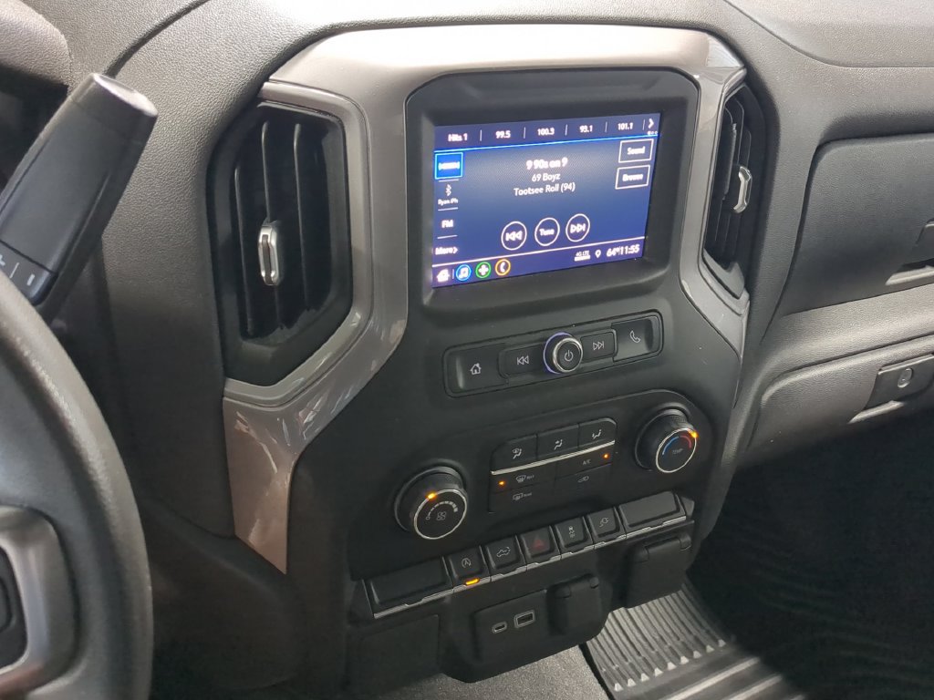 Used 2021 Chevrolet Silverado 1500 Custom w/ Safety Confidence Package AWD/4WD image 33