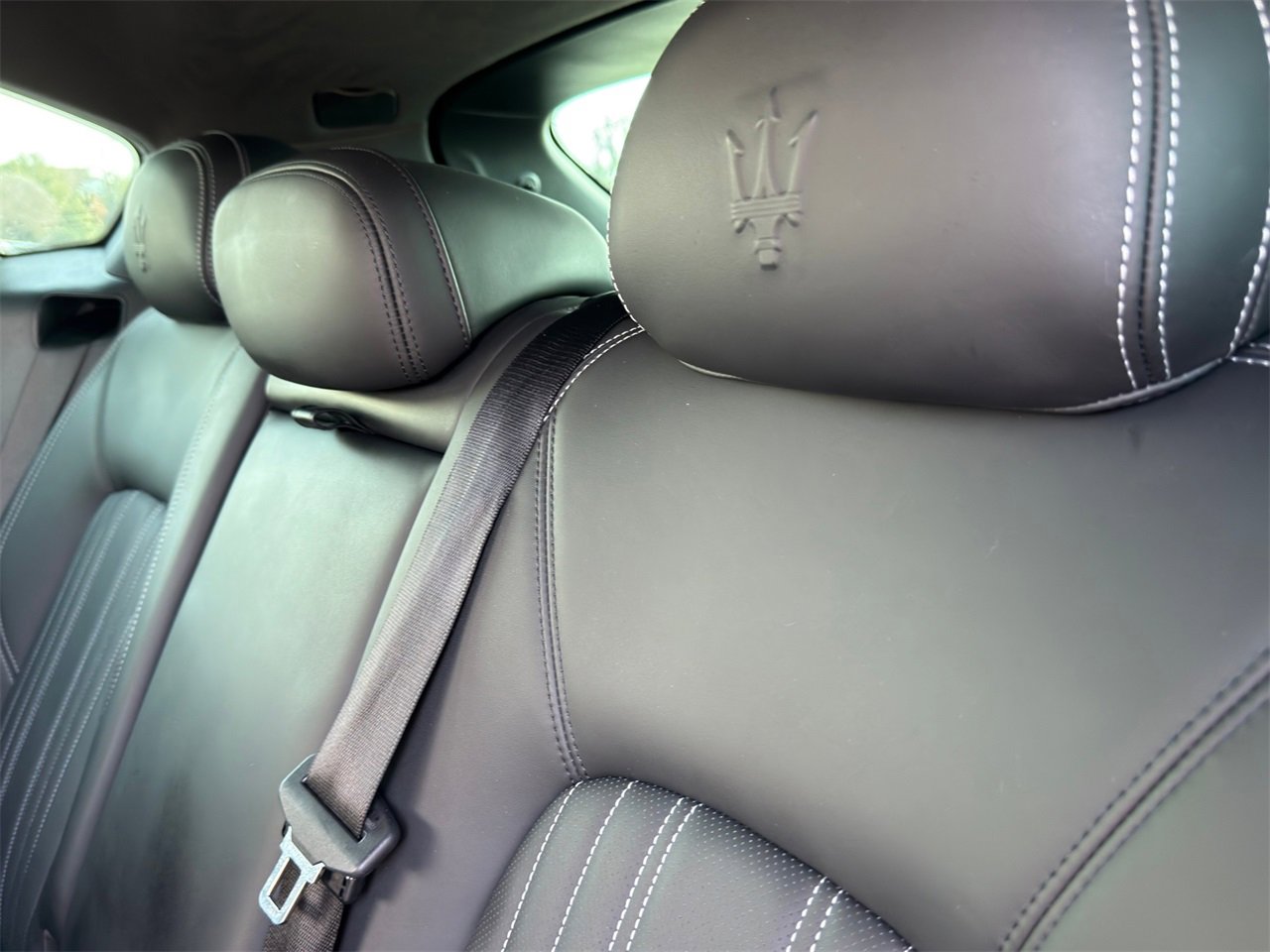 Certified 2023 Maserati Levante GT image 38