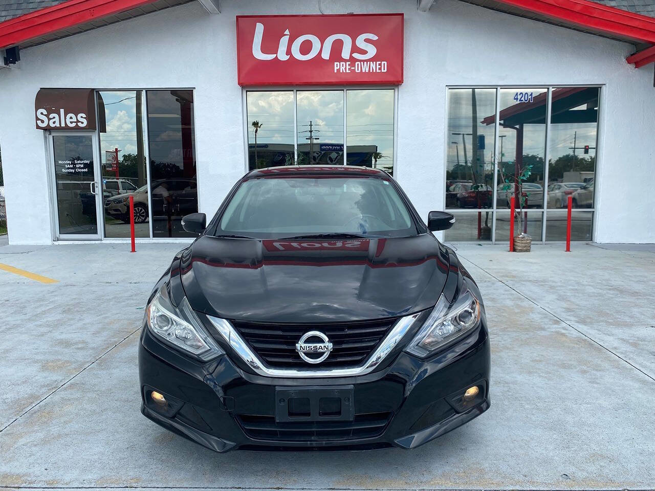 Used 2017 Nissan Altima 2.5 SV w/ Convenience Package