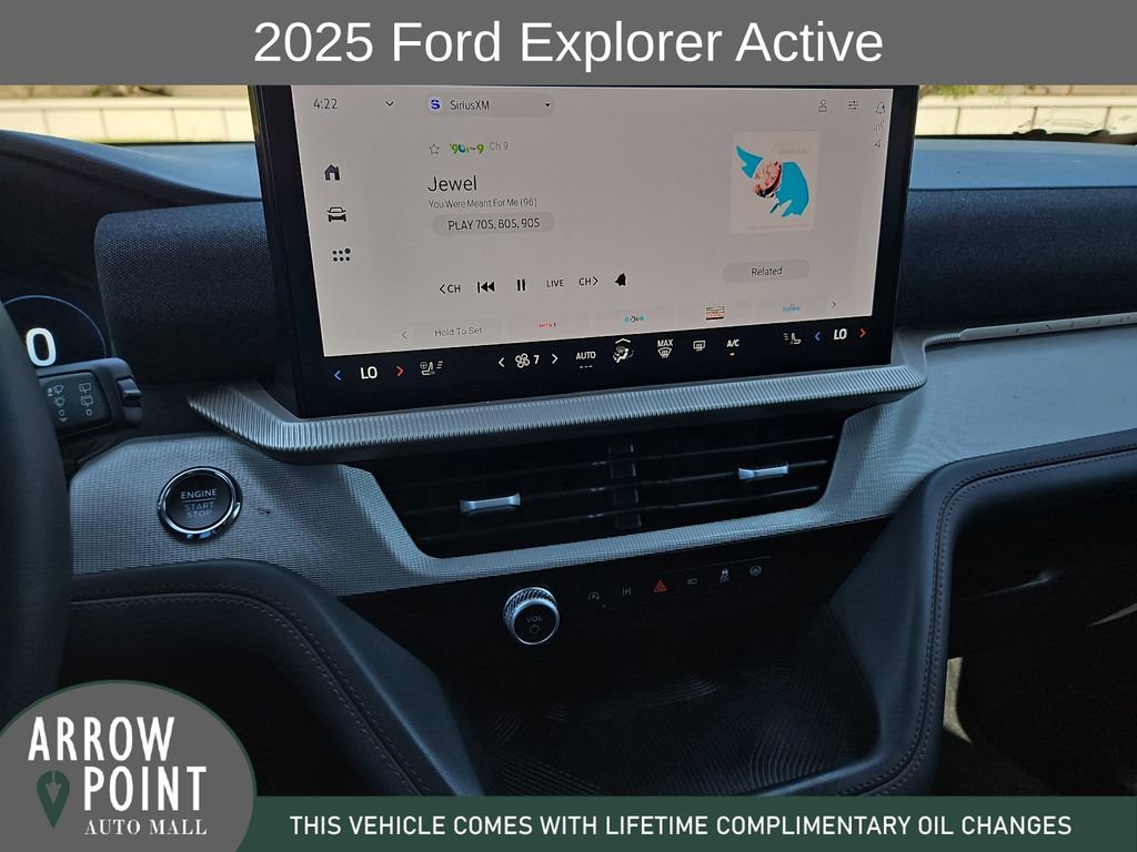 Used 2025 Ford Explorer Active w/ Active Comfort Package RWD image 25