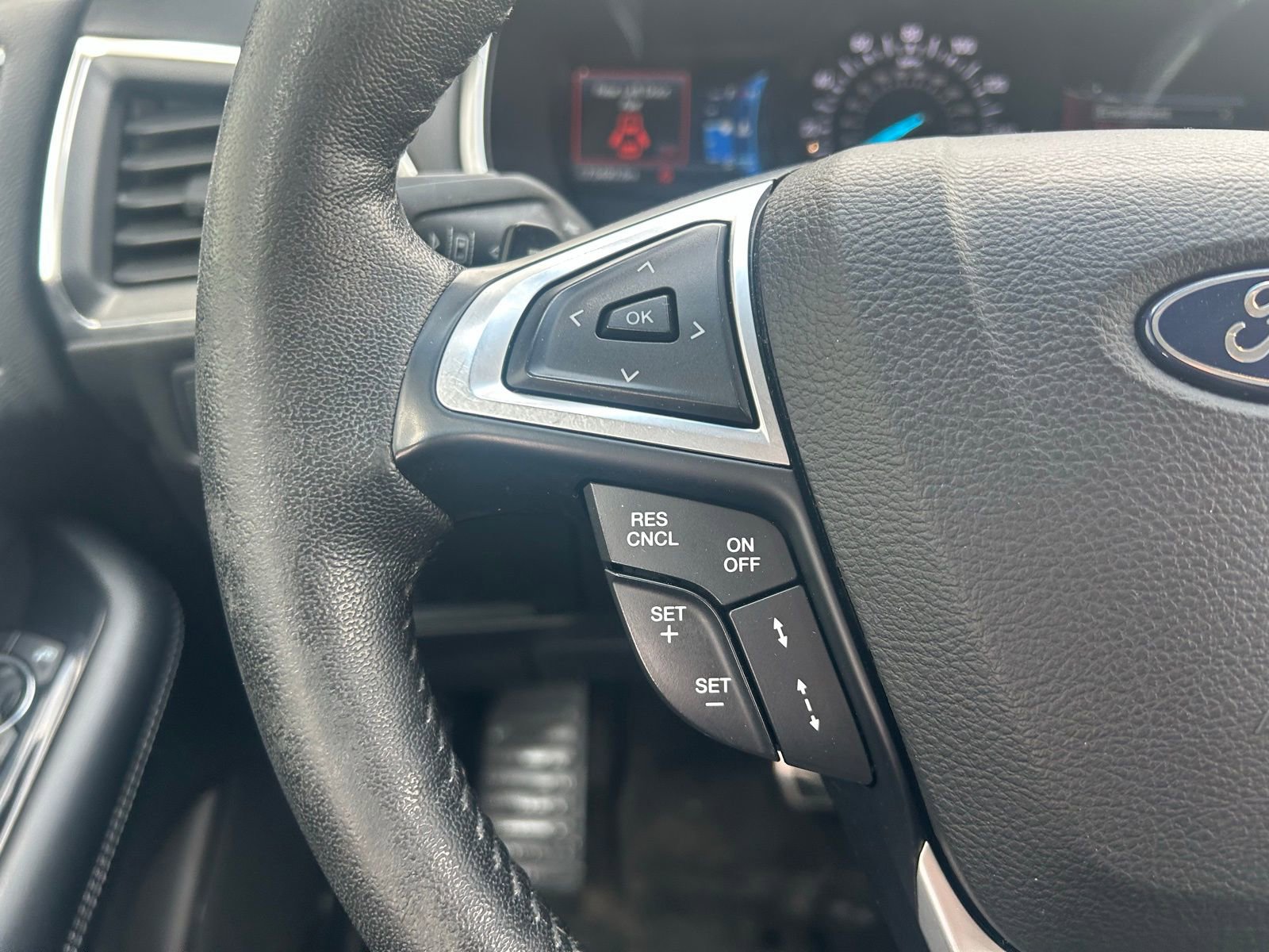 Used 2018 Ford Edge Sport w/ Equipment Group 401A image 15