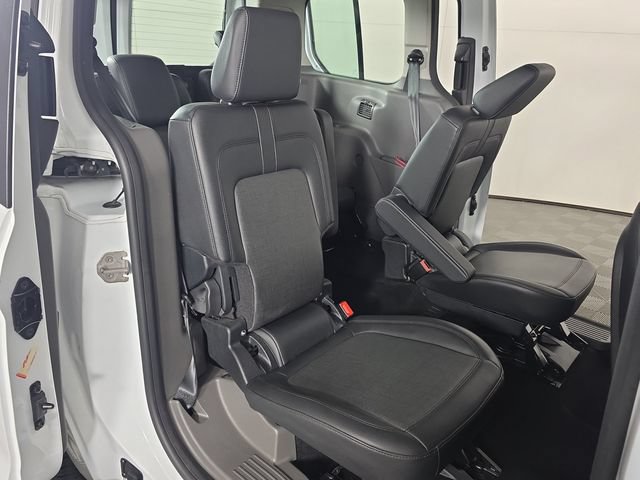 Used 2023 Ford Transit Connect XL FWD image 24