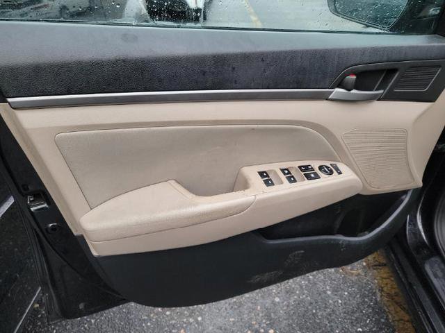 Used 2017 Hyundai Elantra SE w/ SE A/T Tech Package 03 image 9