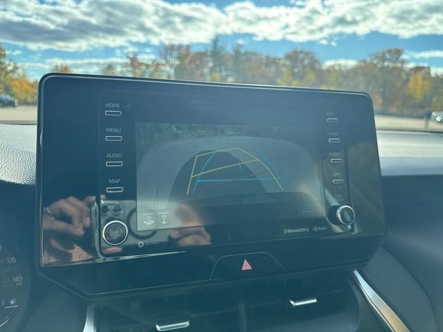 Used 2022 Toyota Venza LE image 35