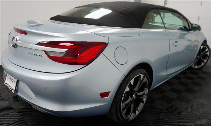 Used 2019 Buick Cascada Premium image 8