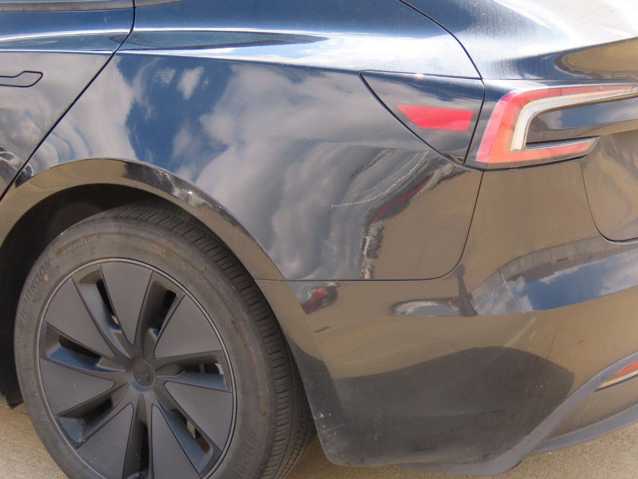 Used 2025 Tesla Model 3 Long Range image 14