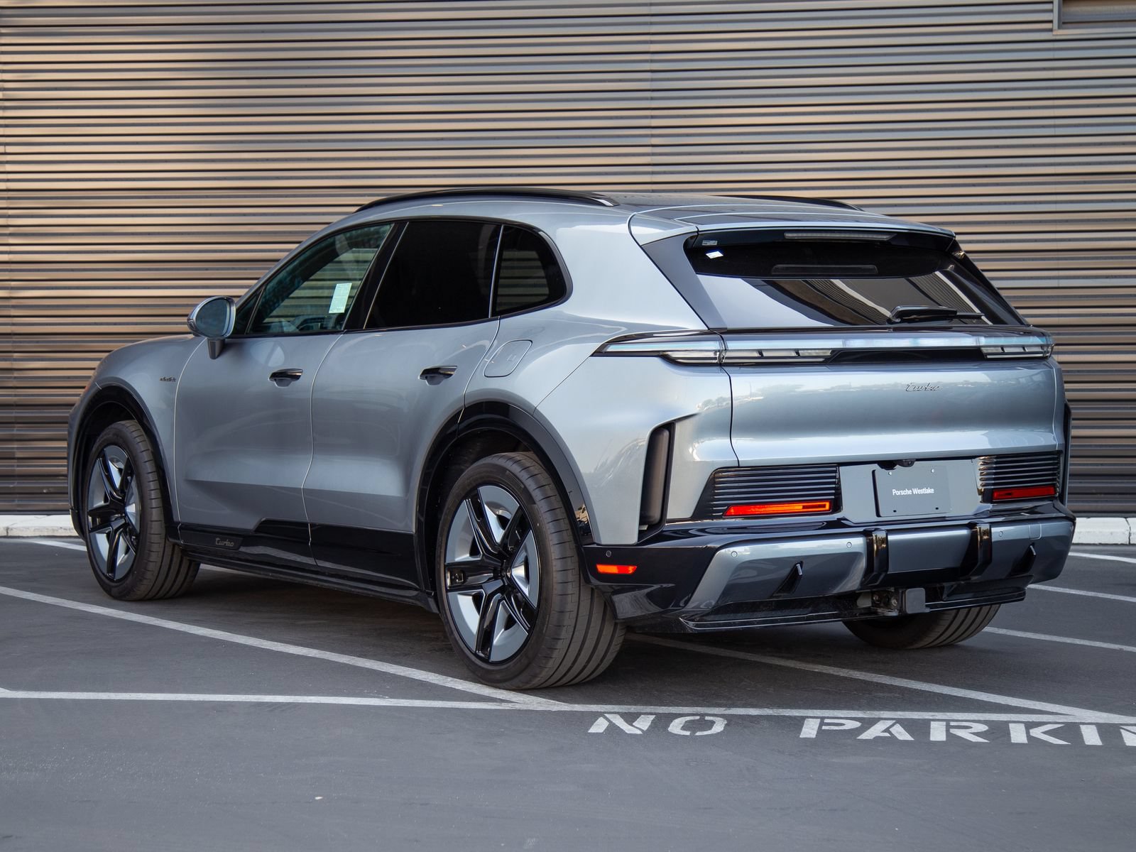 New 2026 Porsche Cayenne Turbo AWD/4WD image 3