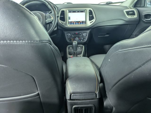 Used 2019 Jeep Compass Latitude w/ Popular Equipment Group FWD image 27