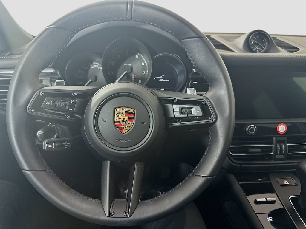 New 2025 Porsche Macan AWD/4WD image 12