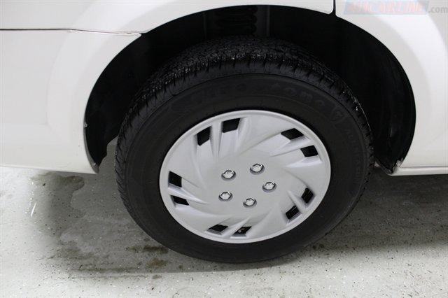 Used 2004 Dodge Stratus SE image 26