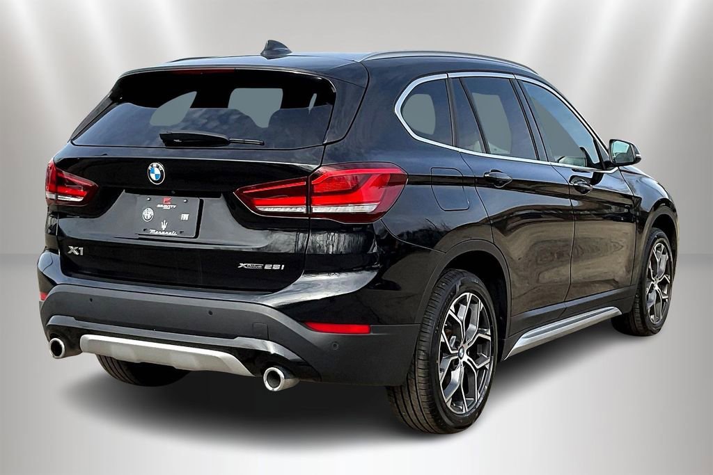 Used 2021 BMW X1 xDrive28i w/ Premium Package image 6