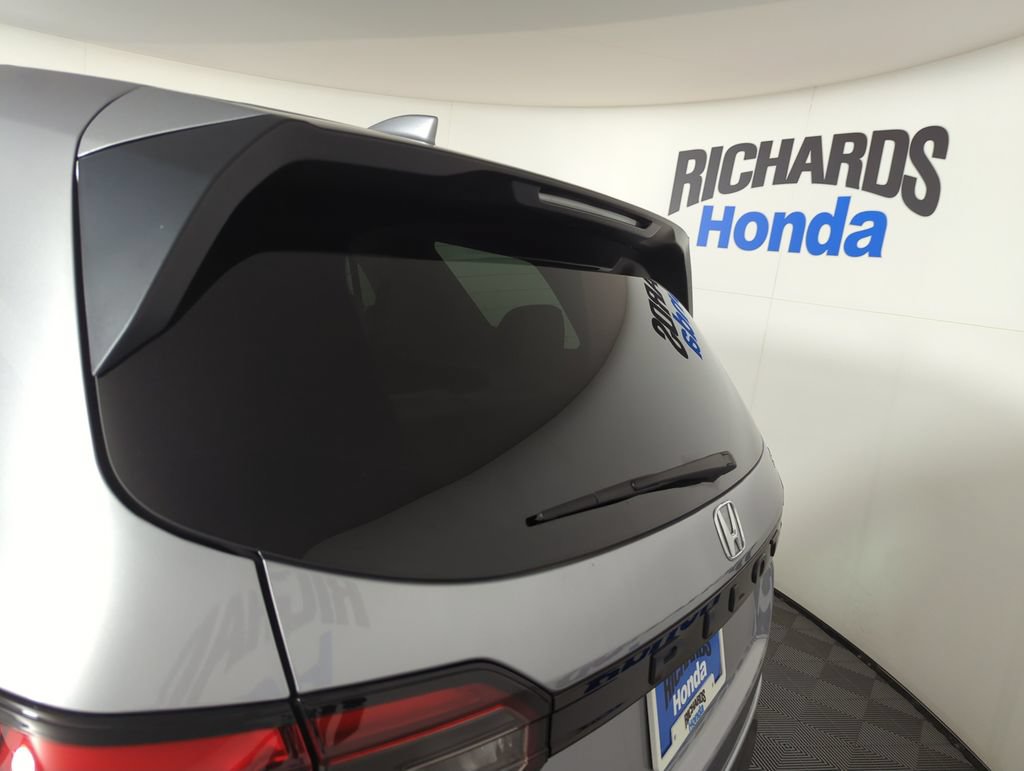 Certified 2025 Honda Pilot EX-L image 32