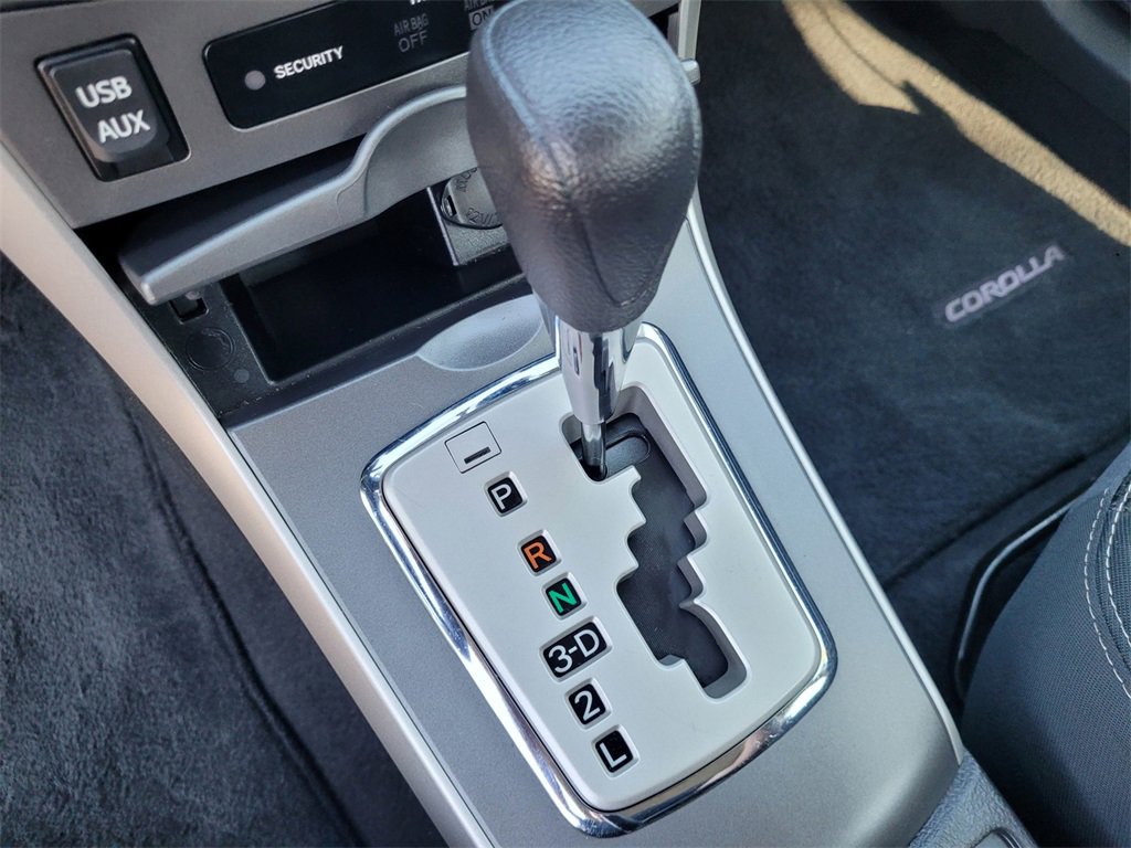 Used 2012 Toyota Corolla S image 15