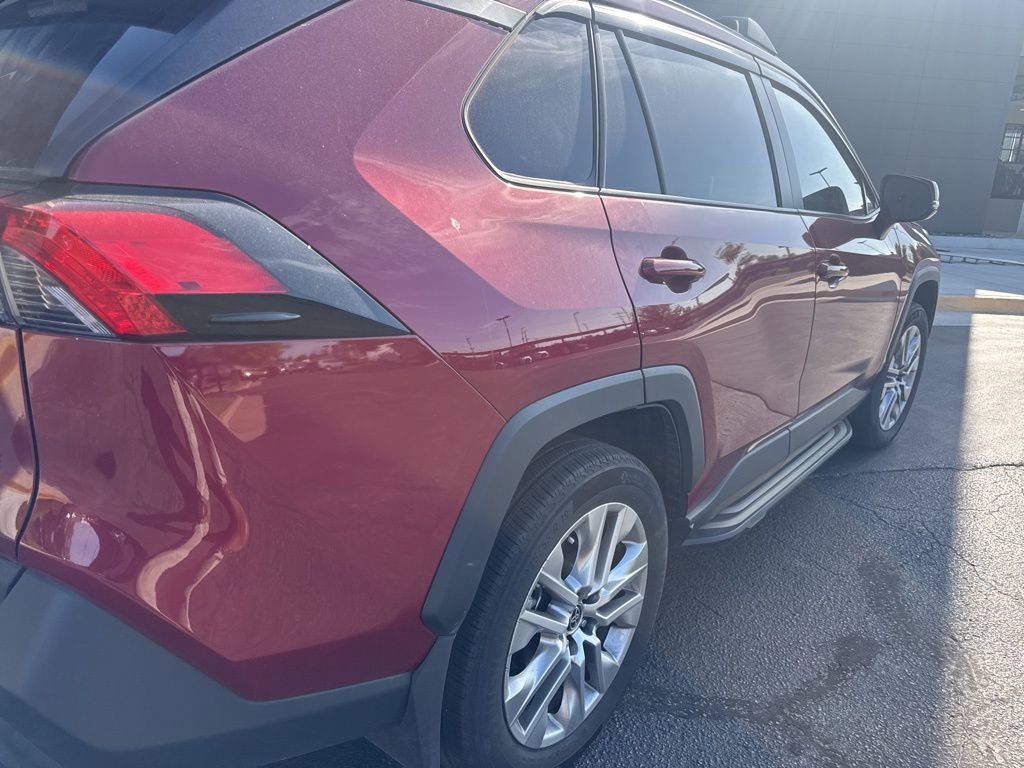 Used 2024 Toyota RAV4 XLE Premium FWD image 4