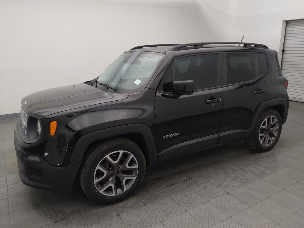 Used 2015 Jeep Renegade Latitude w/ Popular Equipment Group FWD image 2