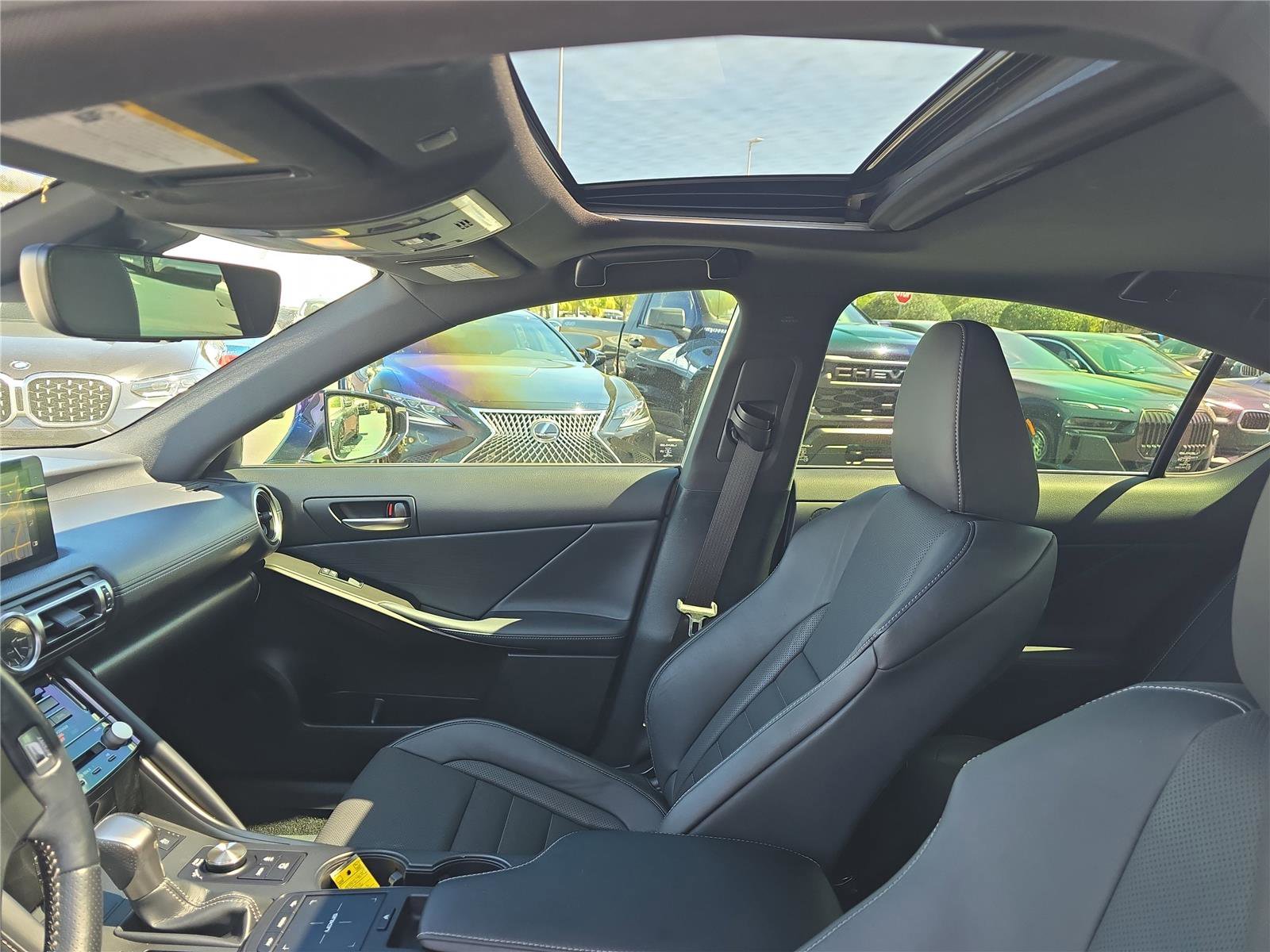 Used 2022 Lexus IS 350 F Sport image 26