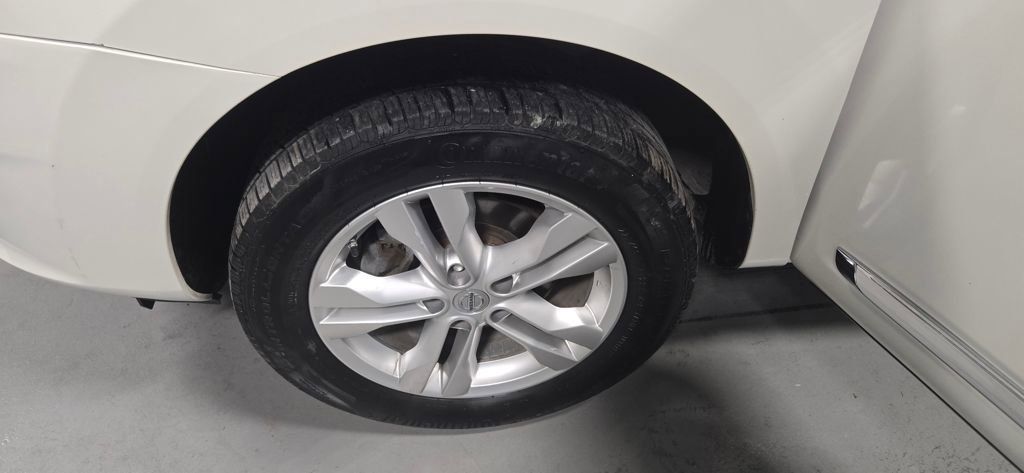 Used 2015 Nissan Rogue S w/ Convenience Package image 38