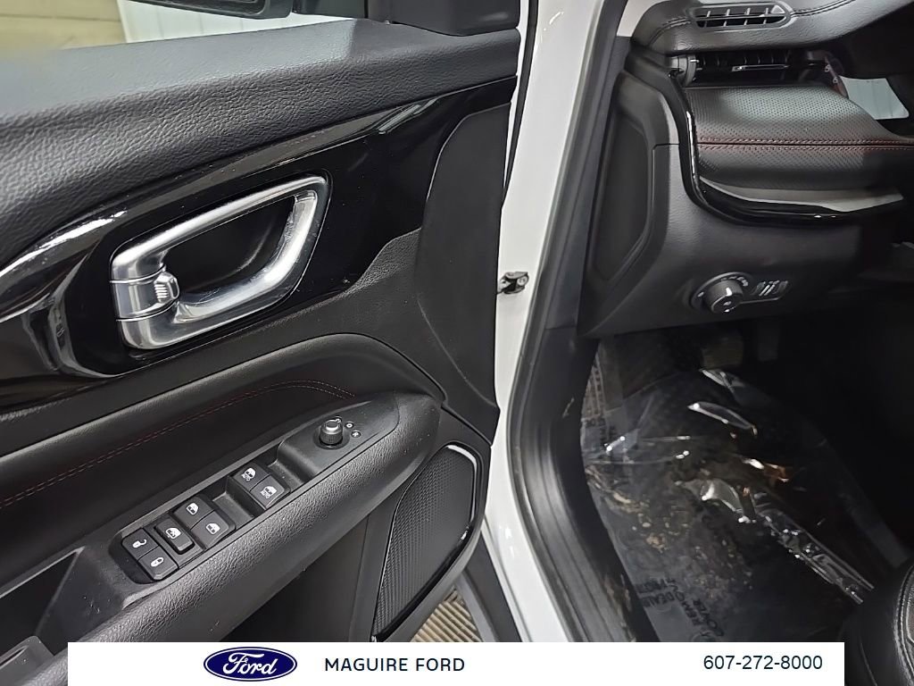 Used 2022 Jeep Compass Trailhawk w/ Trailhawk Convenience Group image 30