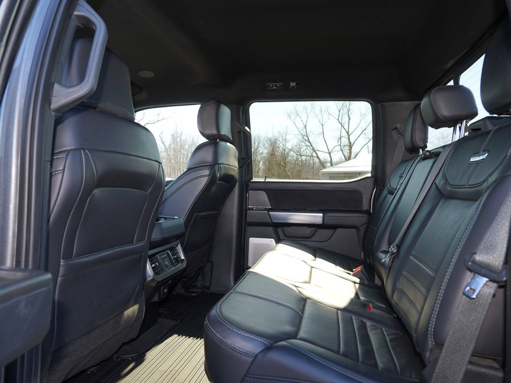 Used 2025 Ford F350 Platinum w/ FX4 Off-Road Package AWD/4WD image 18