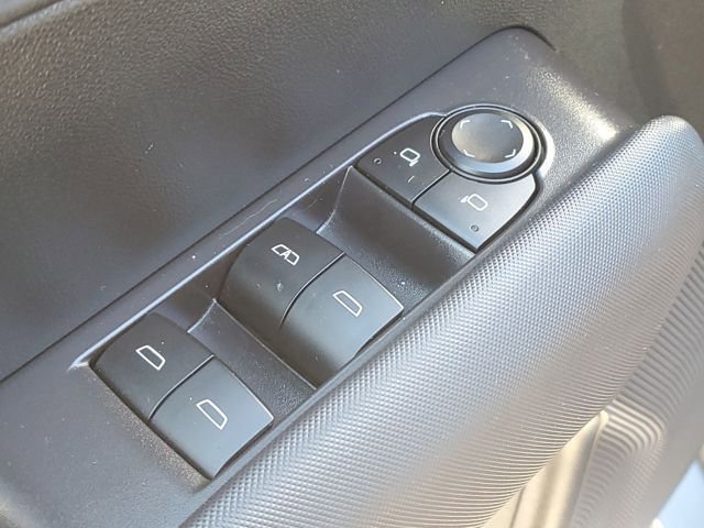 Used 2023 Chevrolet Colorado Z71 w/ Z71 Convenience Package 2 image 26