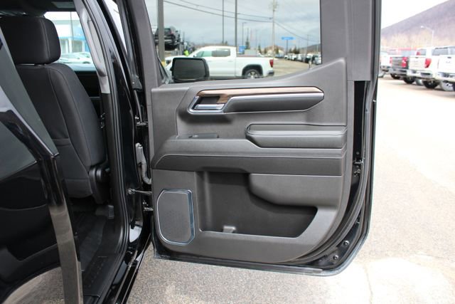Used 2024 Chevrolet Silverado 1500 LT image 44