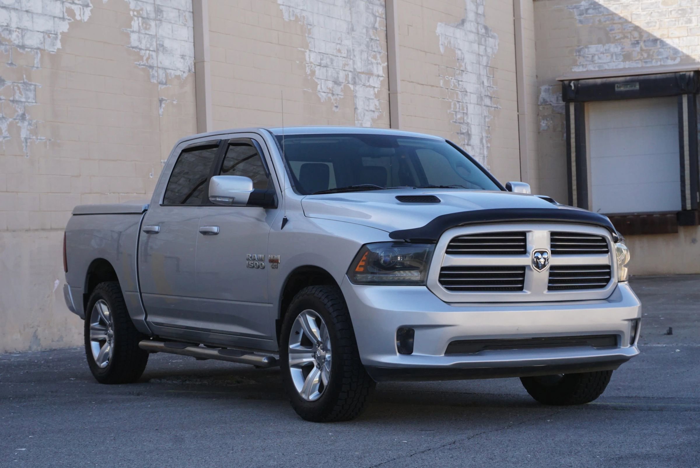Used 2015 RAM 1500 Sport w/ Remote Start & Security Group AWD/4WD image 3