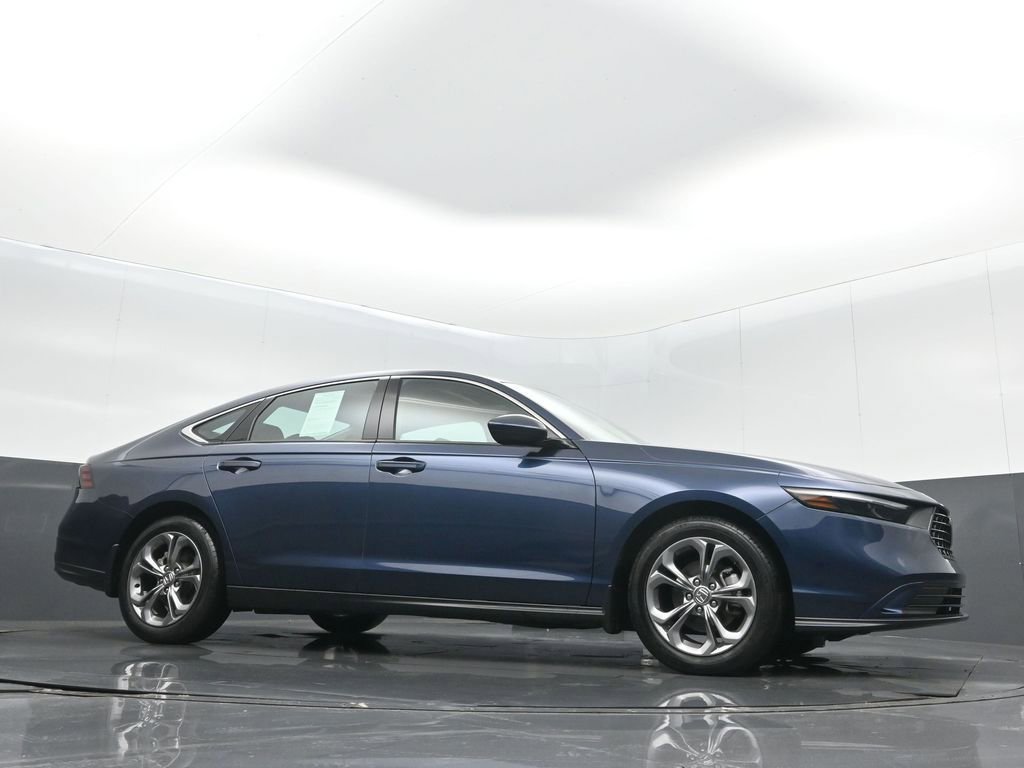 Certified 2024 Honda Accord EX image 29