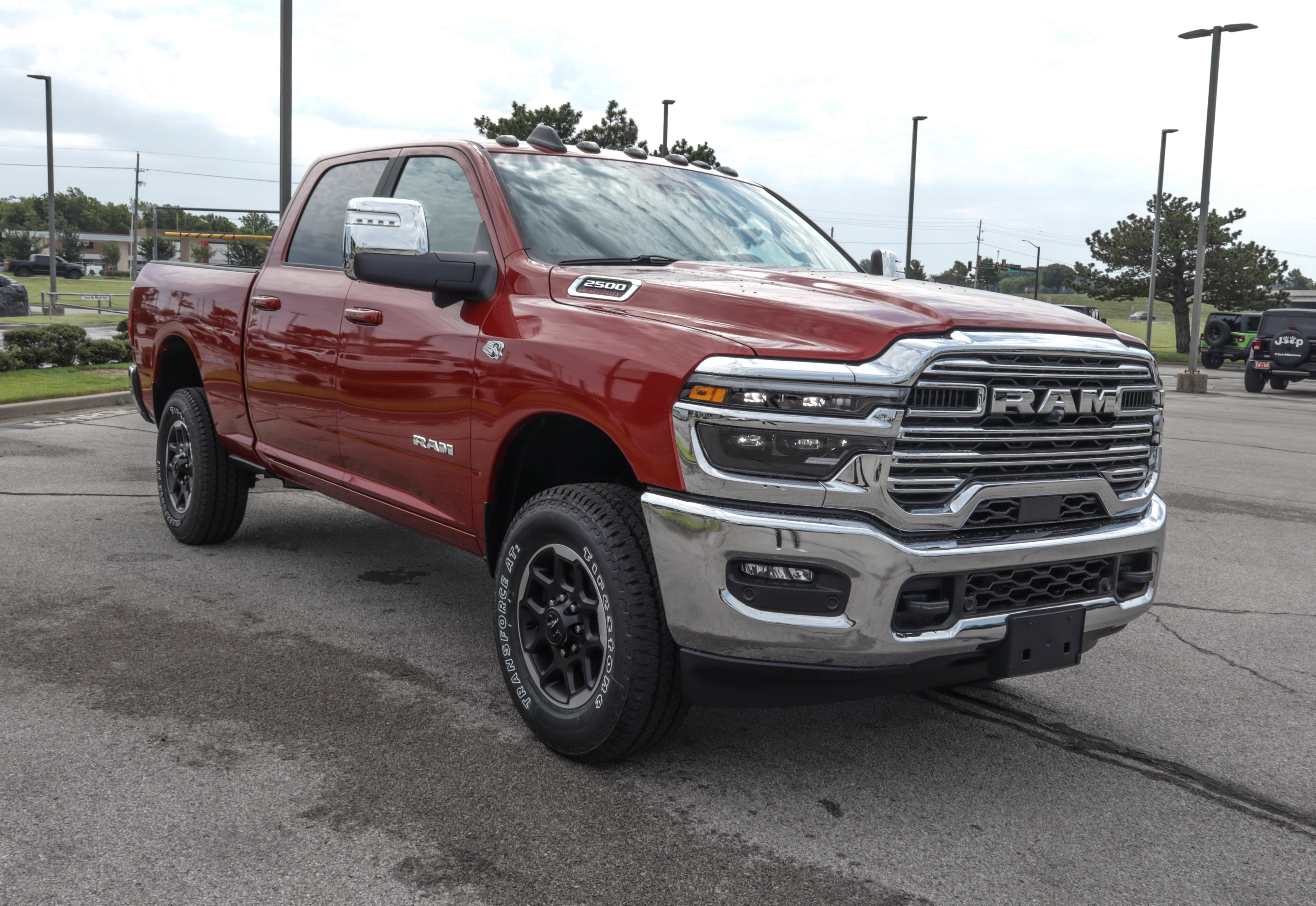 New 2027 RAM 2500 Laramie w/ Towing Technology Group AWD/4WD image 4