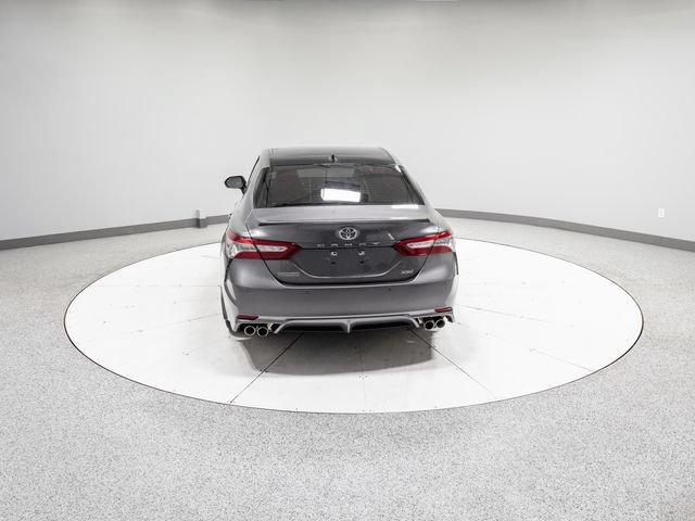Used 2018 Toyota Camry XSE FWD image 29