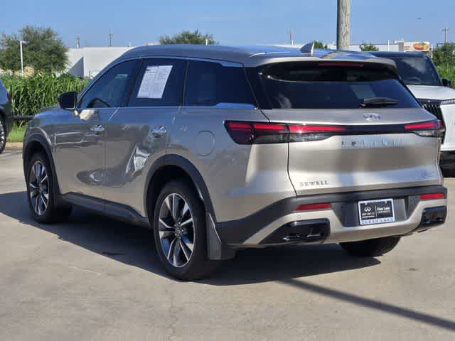 Used 2024 INFINITI QX60 Luxe FWD image 4