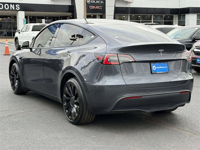Used 2021 Tesla Model Y Long Range image 3