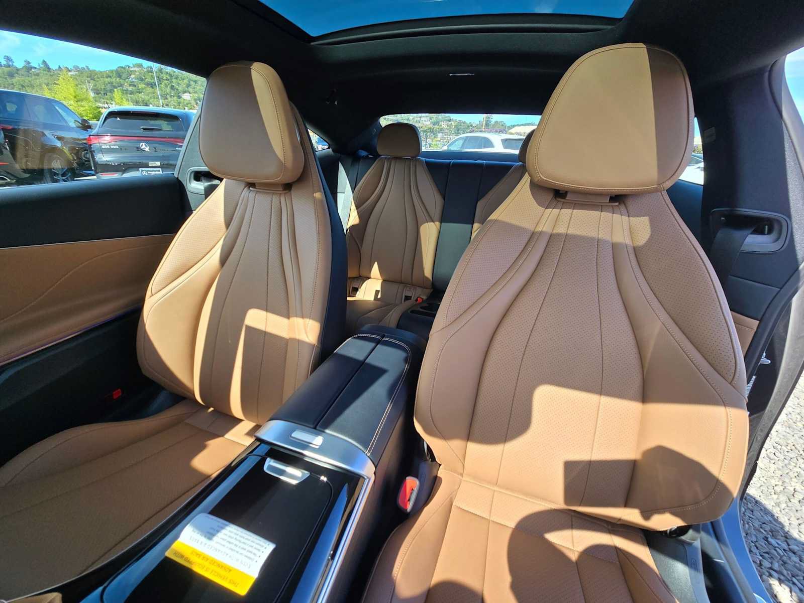 New 2027 Mercedes-Benz CLE 300 4MATIC Coupe image 17