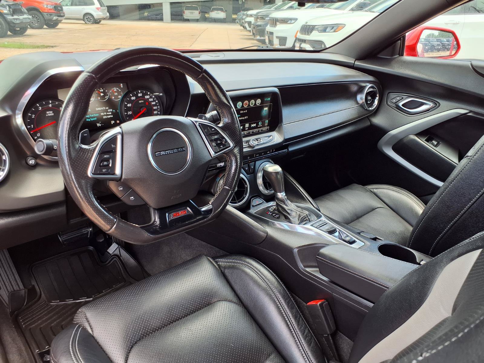 Used 2018 Chevrolet Camaro SS RWD image 5